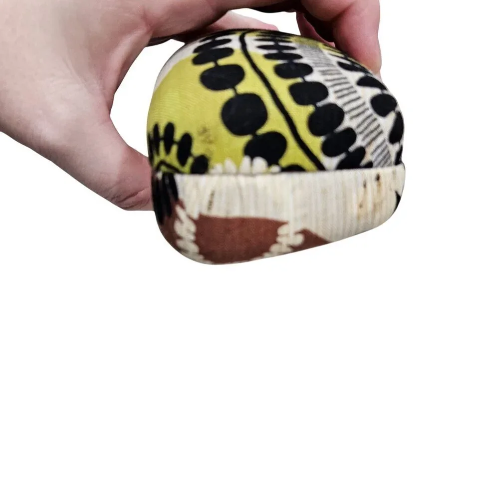 Vera Bradley Hard Eyeglass Case With Floral Pattern In Yellow Black Brown Fabric
